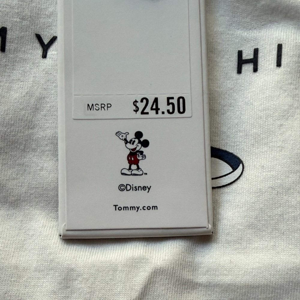 NWT - Tommy Hilfiger Kids Cream T-Shirt with Mickey Design - 4 - Picture 3 of 6